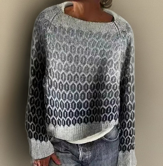 Women's Fair Isle Knit Sweater with Gradient Pattern and Crew Neck